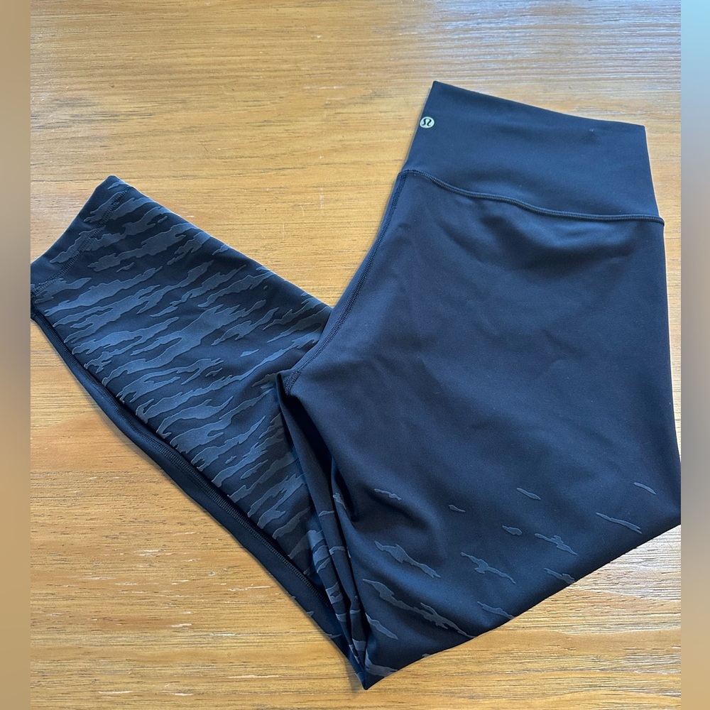 Lululemon Lunar New Year Wunder Under High-Rise Tight 25"